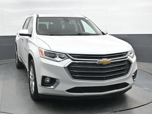 Used 2021 Chevrolet Traverse High Country w/ LPO, Cargo Package AWD/4WD image 6