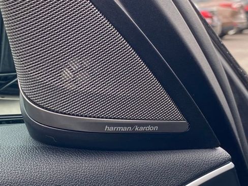Used 2019 BMW 540i xDrive w/ M Sport Package image 12
