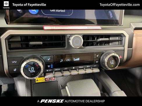 Used 2026 Toyota 4Runner Limited AWD/4WD image 32
