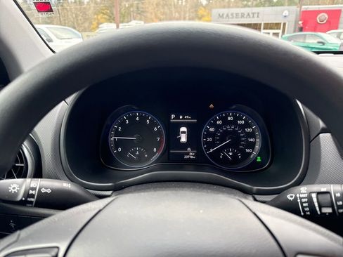 Used 2023 Hyundai Kona SEL image 20
