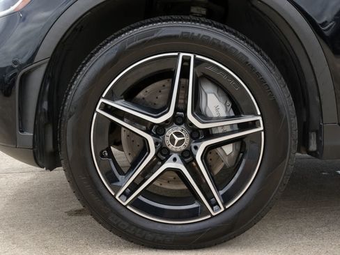 Used 2022 Mercedes-Benz GLC 300 image 23