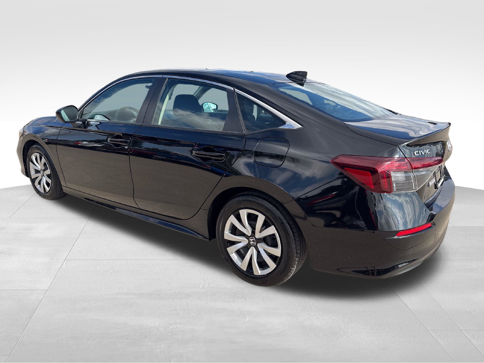 Used 2025 Honda Civic LX image 17