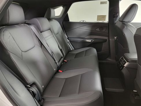 New 2026 Lexus RX 450h AWD image 18