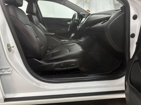 Used 2023 Chevrolet Malibu LT w/ LPO, Floor Liner Package FWD image 20