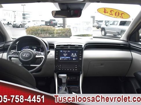 Used 2024 Hyundai Tucson SEL image 3
