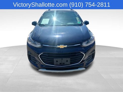 Used 2022 Chevrolet Trax LT w/ Driver Confidence Package AWD/4WD image 13
