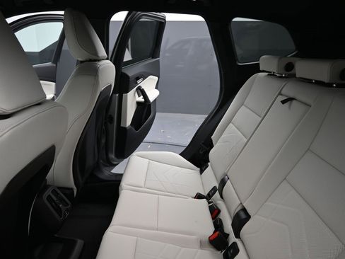 New 2026 BMW X1 xDrive28i w/ Convenience Package image 30