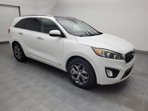 Used 2016 Kia Sorento SX AWD/4WD image 11