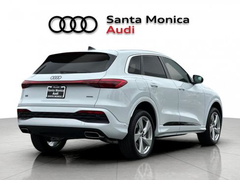 New 2025 Audi Q5 Premium Plus AWD/4WD image 2