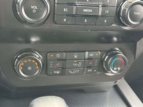 Used 2020 Ford F150 XLT w/ Equipment Group 302A Luxury AWD/4WD image 20