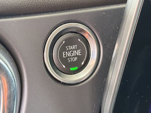 Certified 2025 Chevrolet Blazer LT FWD image 26