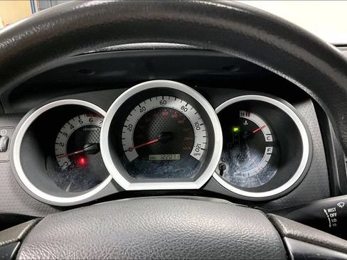 Used 2013 Toyota Tacoma 2WD Regular Cab image 10