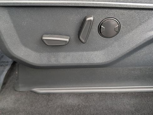 Certified 2023 Ford F150 XLT w/ Equipment Group 302A High image 18