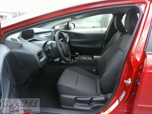 New 2026 Toyota Prius LE image 16