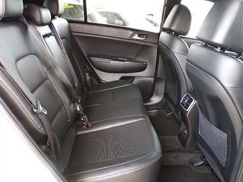 Used 2022 Kia Sportage Nightfall Edition AWD/4WD image 21