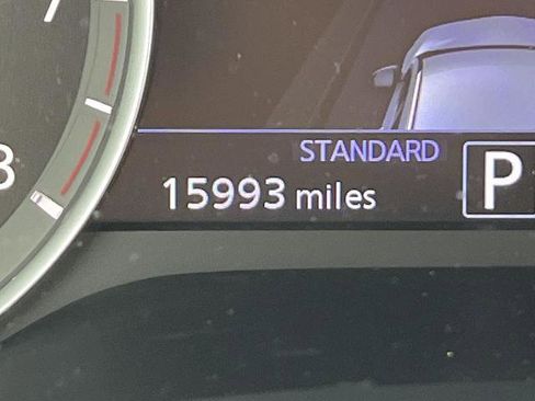 Certified 2025 INFINITI QX50 Sport image 24