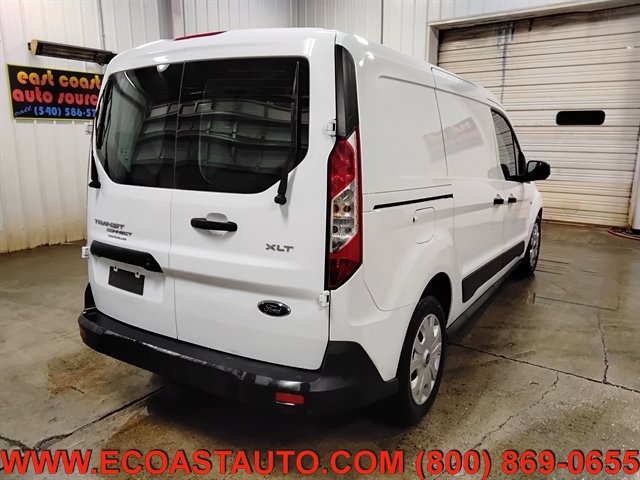Used 2023 Ford Transit Connect XLT FWD image 3