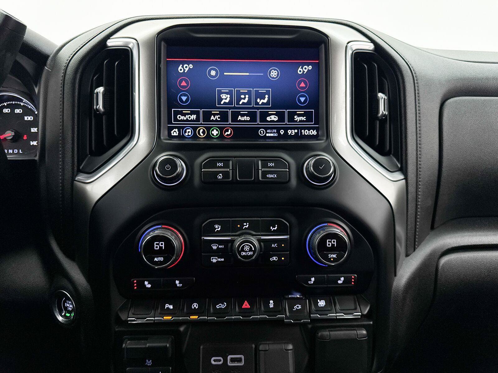 Used 2021 Chevrolet Silverado 1500 RST w/ Convenience Package II AWD/4WD image 25