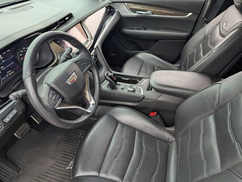 Used 2020 Cadillac XT6 Sport w/ Platinum Package image 22