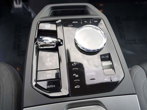Used 2026 BMW iX M70 image 25