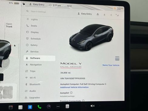 Used 2023 Tesla Model Y Performance image 12