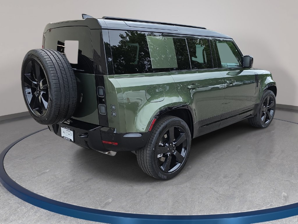 New 2026 Land Rover Defender 110 X-Dynamic SE AWD/4WD image 5
