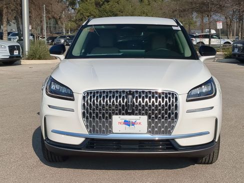 New 2026 Lincoln Corsair Premiere FWD image 8