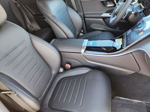 New 2026 Mercedes-Benz GLC 300 4MATIC image 13