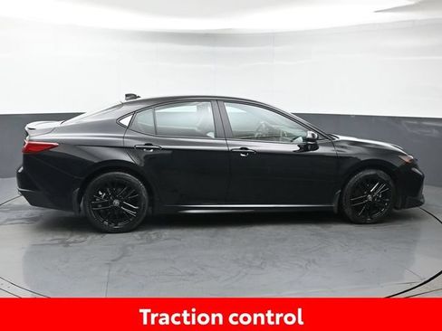 Used 2026 Toyota Camry SE AWD/4WD image 8