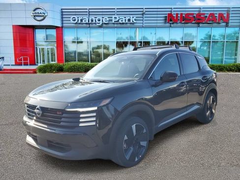 New 2026 Nissan Kicks SR w/ Cold Weather Package AWD/4WD image 4