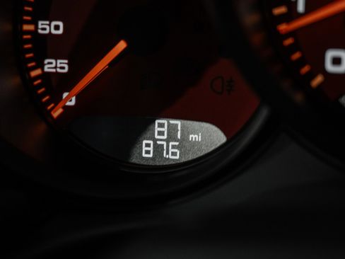 Used 2024 Porsche 718 Cayman GT4 RS image 43