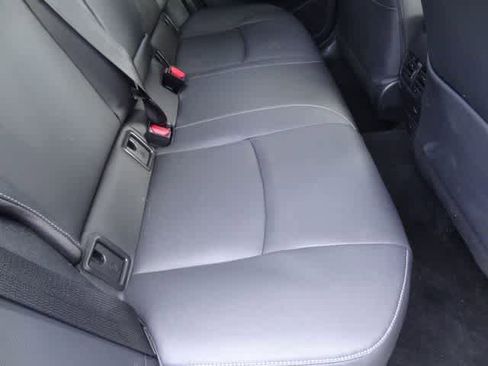 Used 2025 Toyota Corolla Cross XLE AWD/4WD image 10