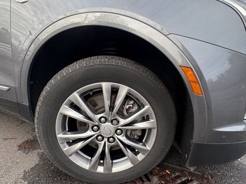 Used 2021 Cadillac XT5 Premium Luxury image 4