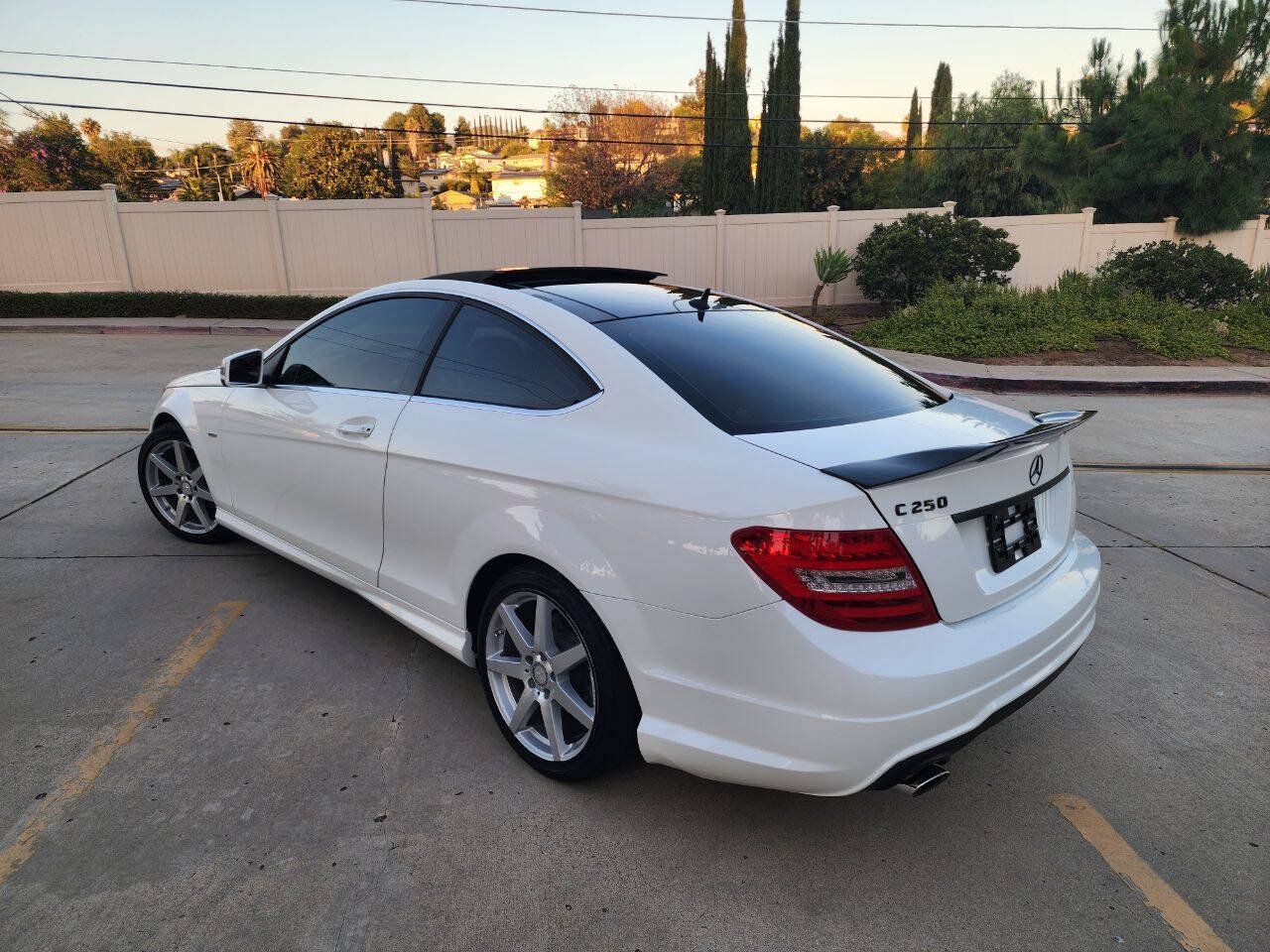 Used 2013 Mercedes-Benz C 250 Coupe image 8