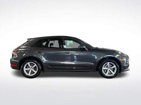 Used 2021 Porsche Macan image 3