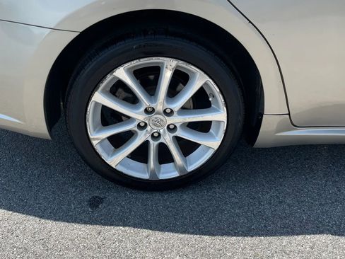 Used 2013 Toyota Avalon XLE Touring FWD image 24