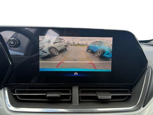 New 2026 Chevrolet Trax LT w/ Driver Confidence Package image 17