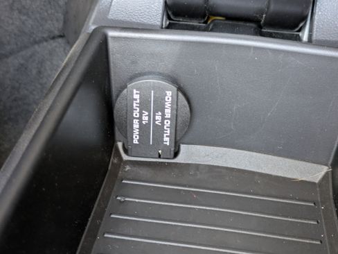 Used 2018 Porsche 718 Cayman GTS image 28