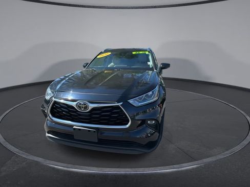 Used 2020 Toyota Highlander Limited image 4