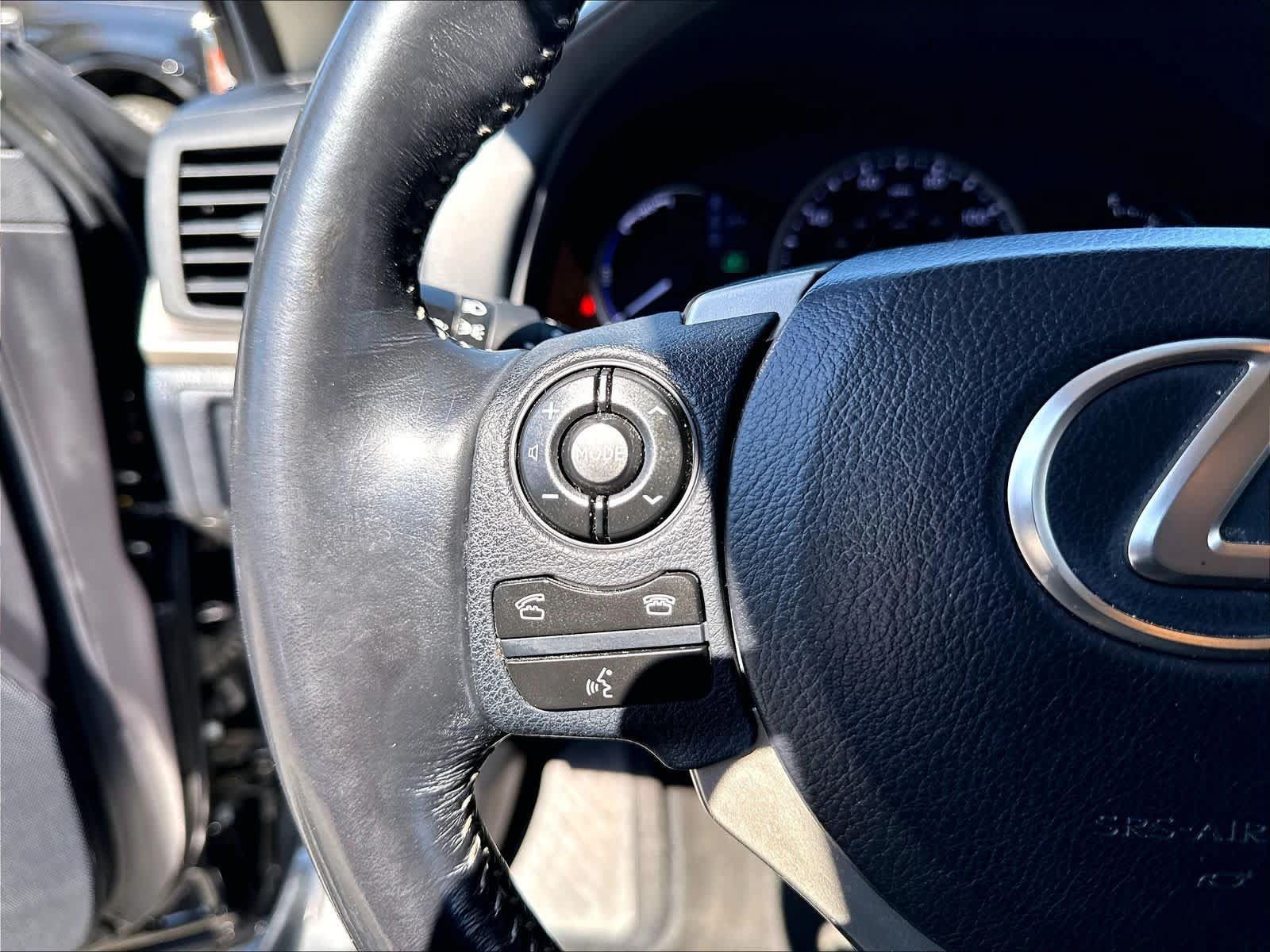 Used 2016 Lexus CT 200h w/ Accessory Package 2 FWD image 21