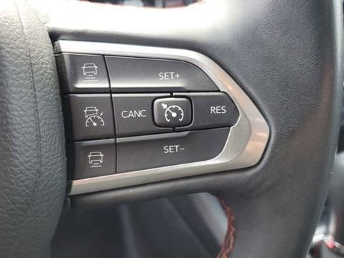 Used 2022 Jeep Compass Trailhawk w/ Trailhawk Elite Group image 12