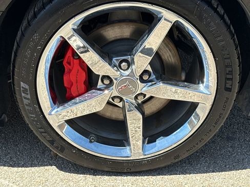 Used 2014 Chevrolet Corvette Stingray Convertible w/ 3LT Preferred Equipment Group RWD image 10