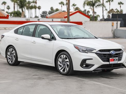 Used 2024 Subaru Legacy Limited AWD/4WD image 4