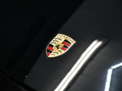 Used 2006 Porsche 911 Carrera S image 8