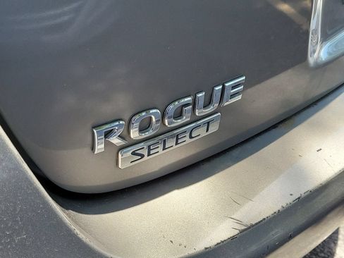 Used 2015 Nissan Rogue S FWD image 7