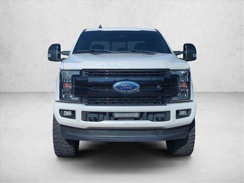 Used 2019 Ford F250 Lariat w/ Lariat Ultimate Package AWD/4WD image 2