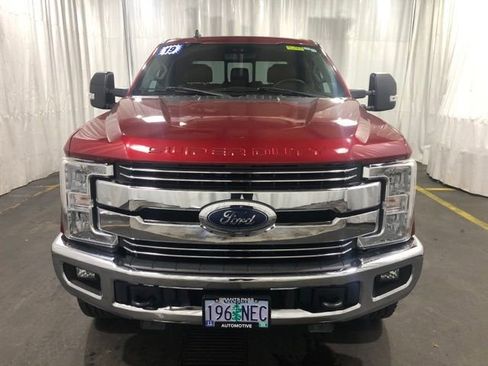 Used 2019 Ford F350 Lariat w/ Camper Package image 25