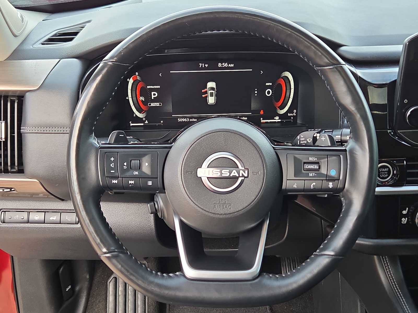 Used 2023 Nissan Pathfinder Platinum w/ Lighting Package (N92) AWD/4WD image 19