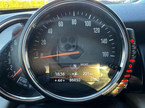 Used 2015 MINI Cooper S image 29