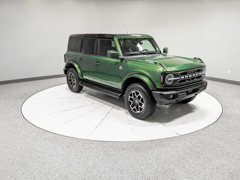 Used 2025 Ford Bronco Outer Banks image 29